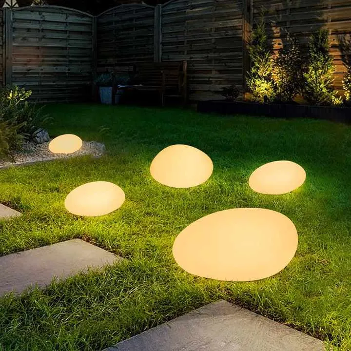 حجر مصباح للماء ديكور البلاستيك Decor Plastic PP LED Solar Light