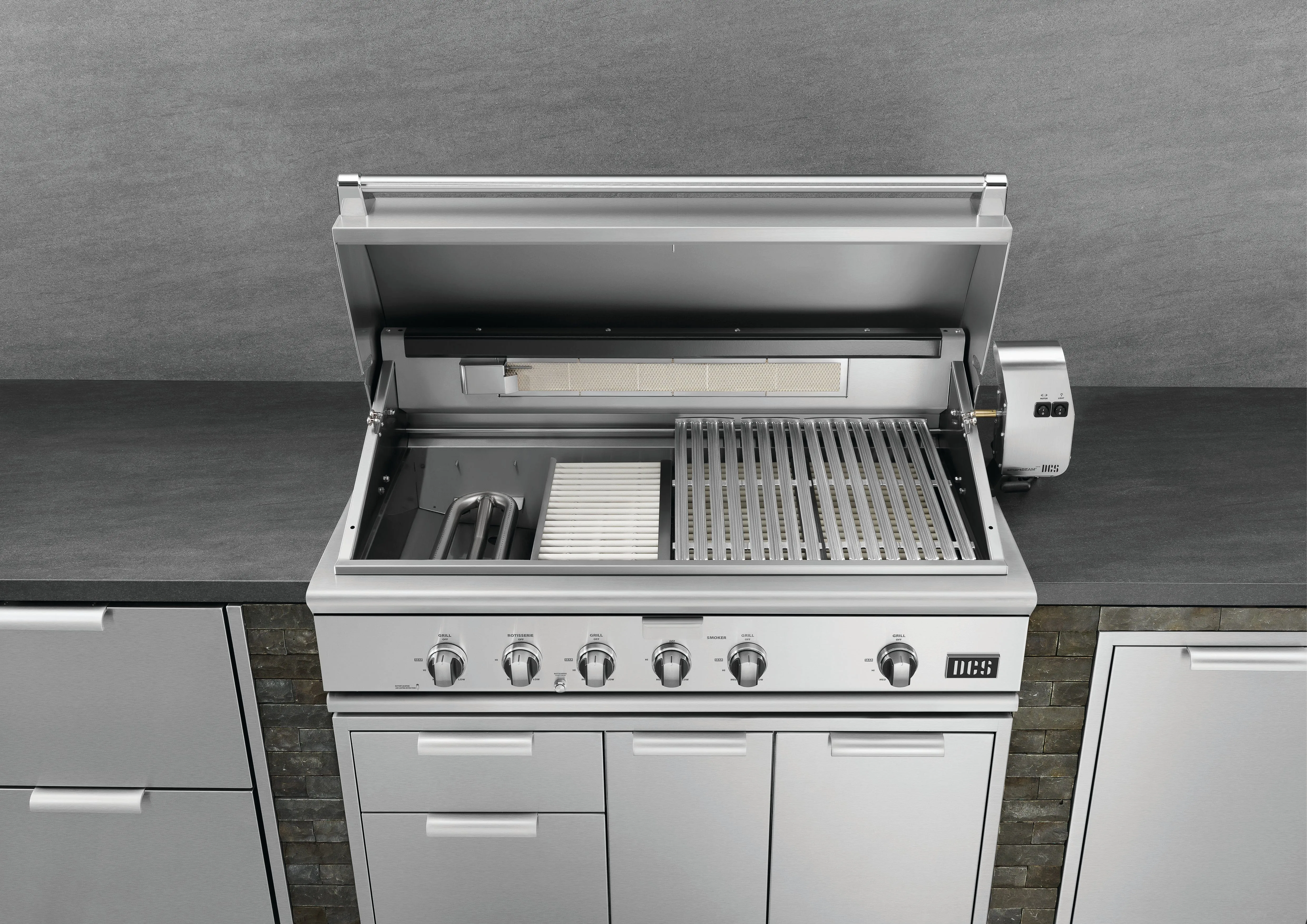 DCS Series 7 Built-in BBQ 48" with Rotisserie Kit